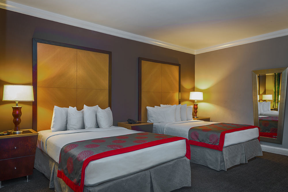 Ramada By Wyndham Miami Springs/Miami International Airport Hotell Eksteriør bilde