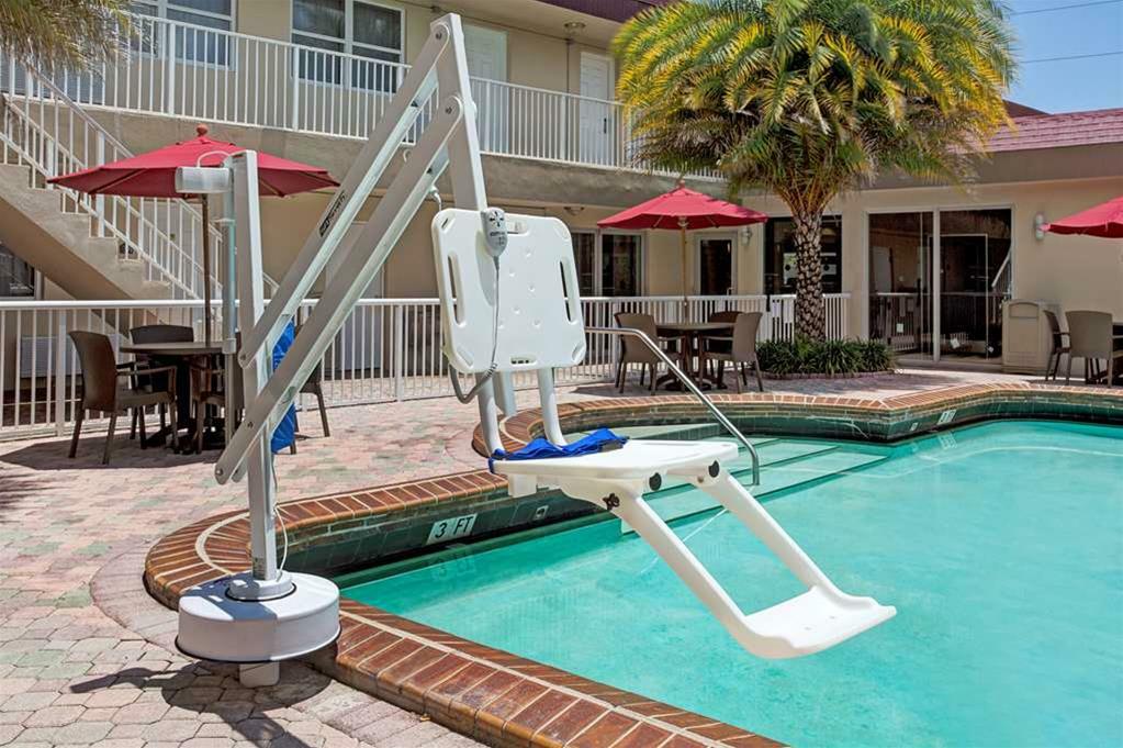 Ramada By Wyndham Miami Springs/Miami International Airport Hotell Eksteriør bilde